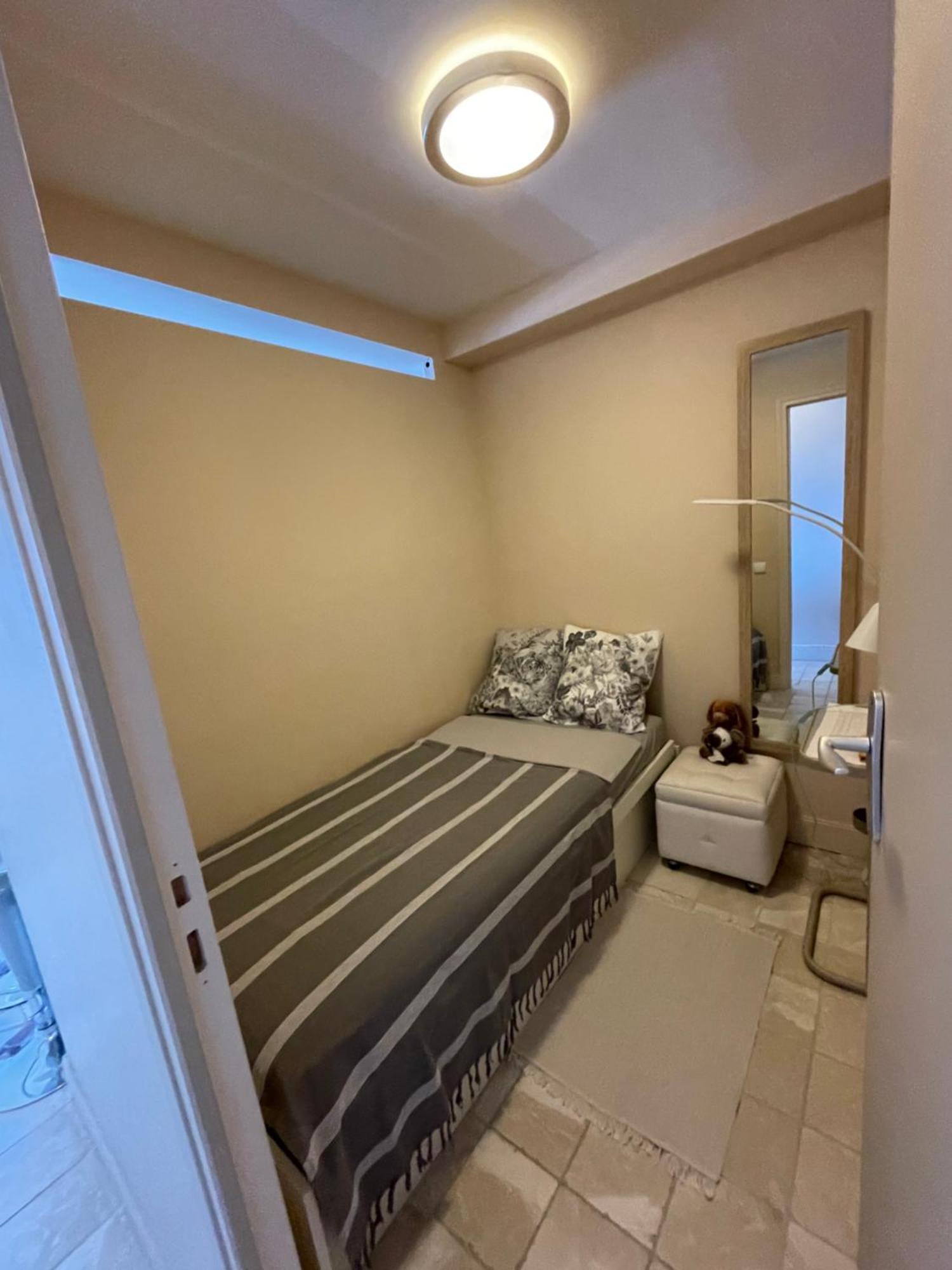 Superbe Appartement En Bord De Mer, Pres Du Centre Et Des Plages 멍똥 외부 사진